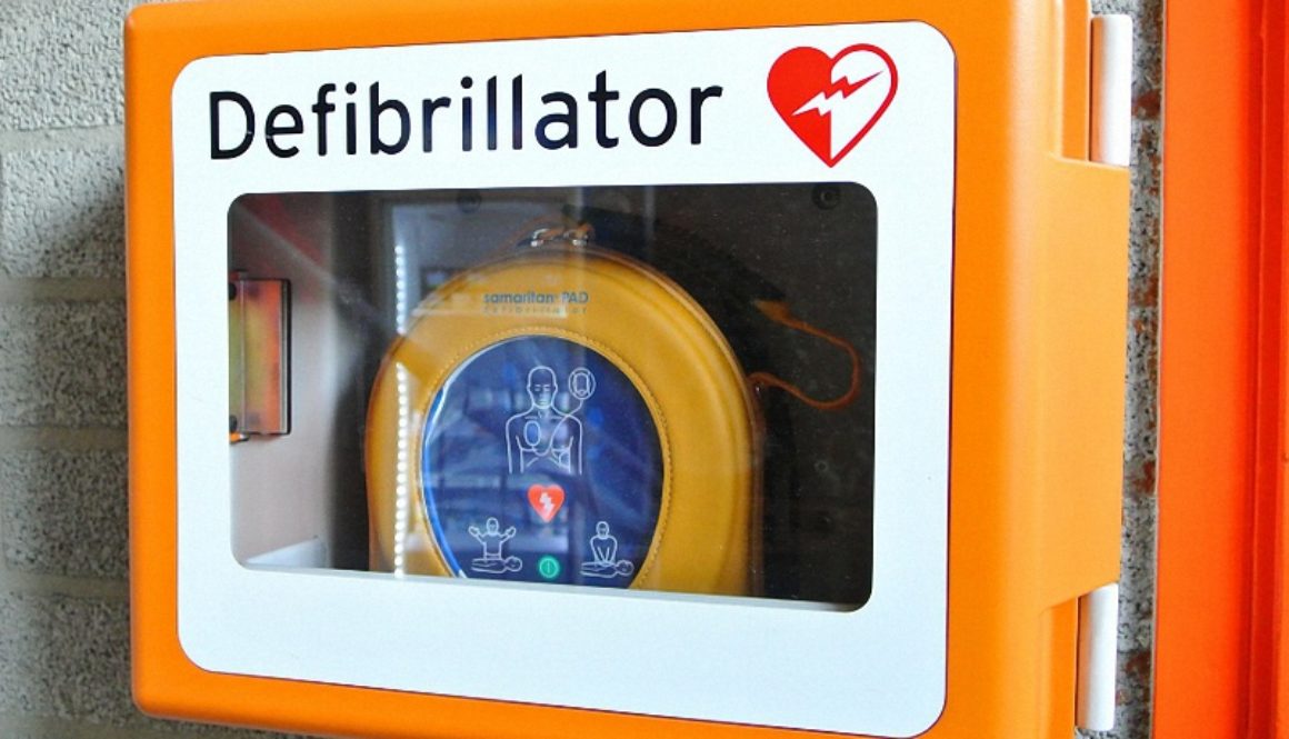 defibrillator-809447_960_720 (resized)