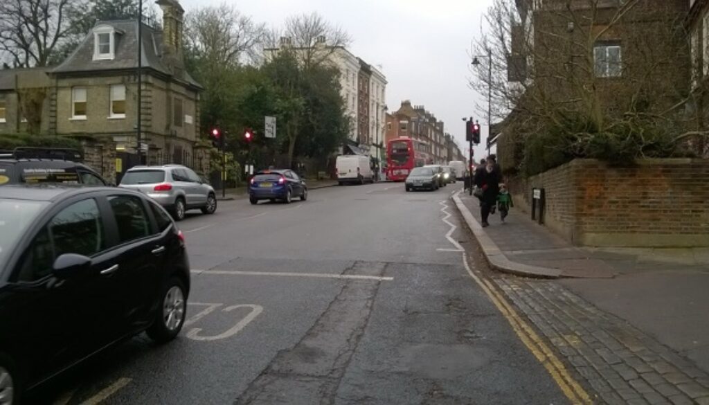 Highgate-Hill-traffic-image