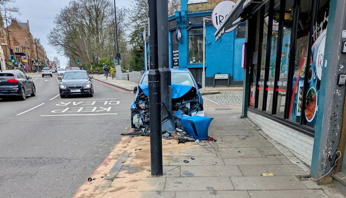 Archway Rioad acciden for webt